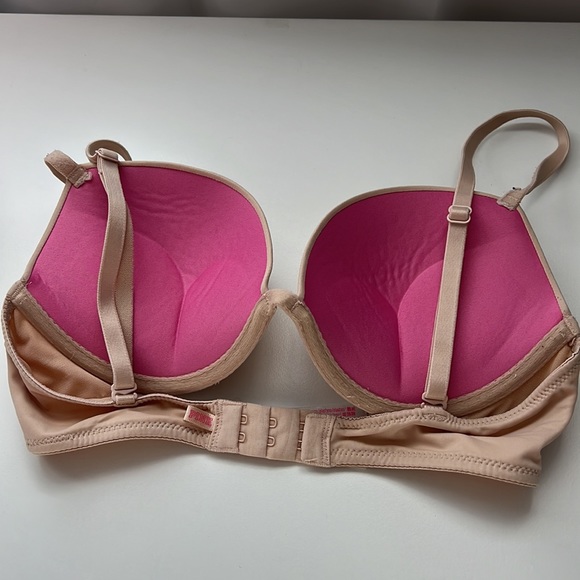 🛍 3/$10 PINK beige nude wear everywhere super push up bra, 32 C - Picture 3 of 4